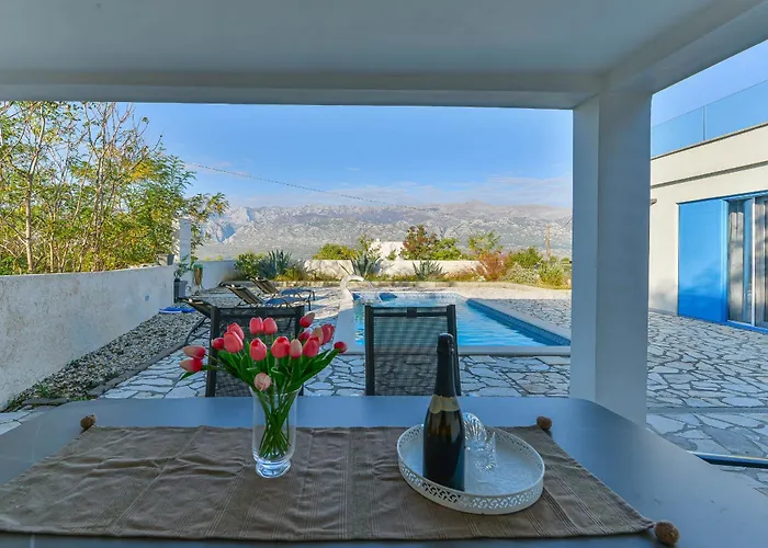 Anna With Pool, Zadar County *