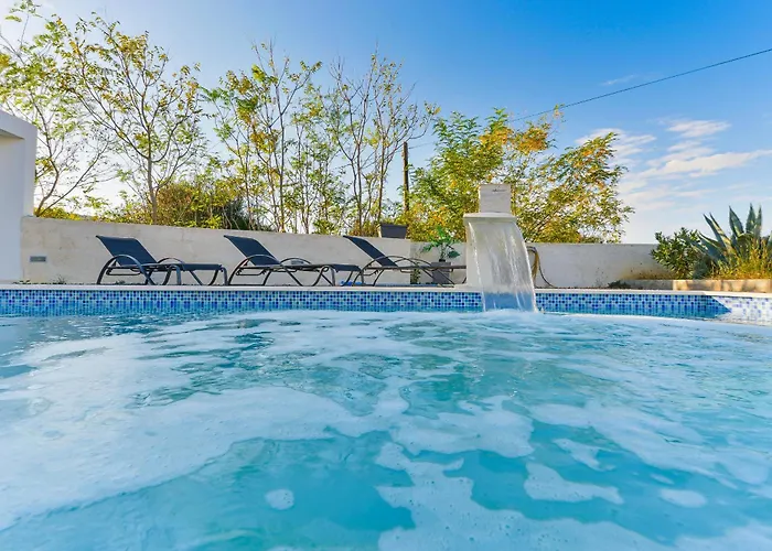 Anna With Pool, Zadar County * Vinjerac