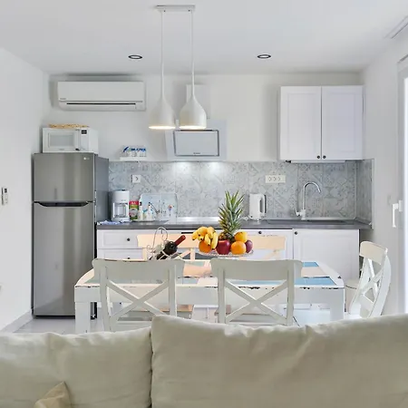 Anna With Pool, Zadar County 别墅 *